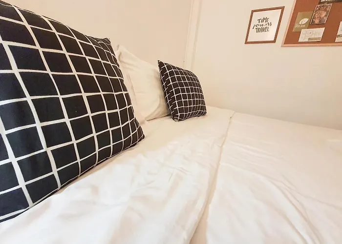 Green Sleep Hostel